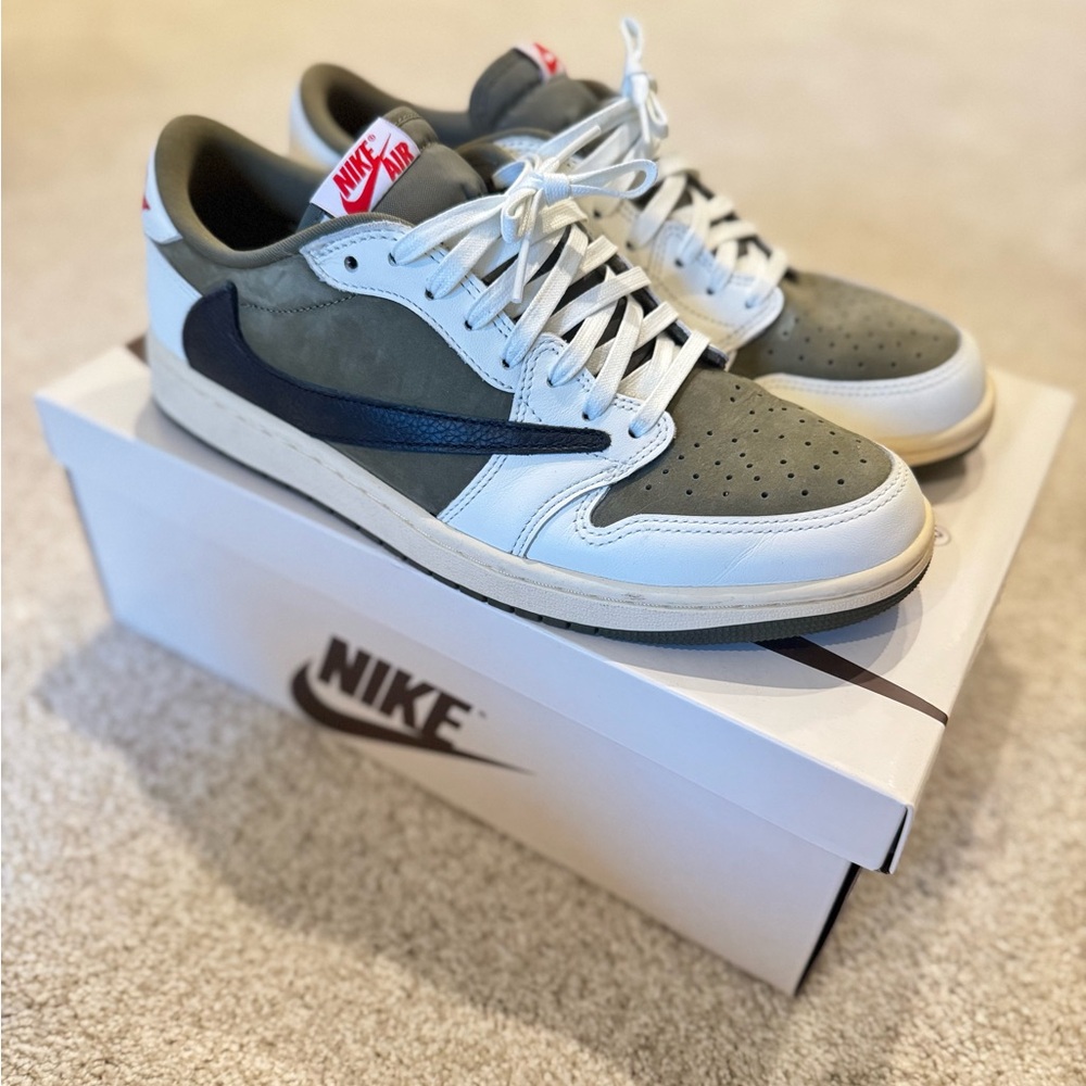 Nike Jordan 1 Retro Low OG SP Travis Scott Medium Olive